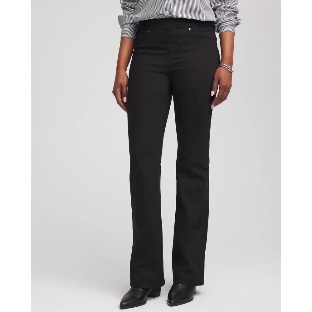 Chico's Pull On Slim Boot Cut Jeans 2R/12R Classic Normcore Mature‎ Minimalist